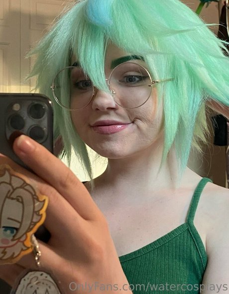 Naakte gelekte OnlyFans-foto van Watercosplays