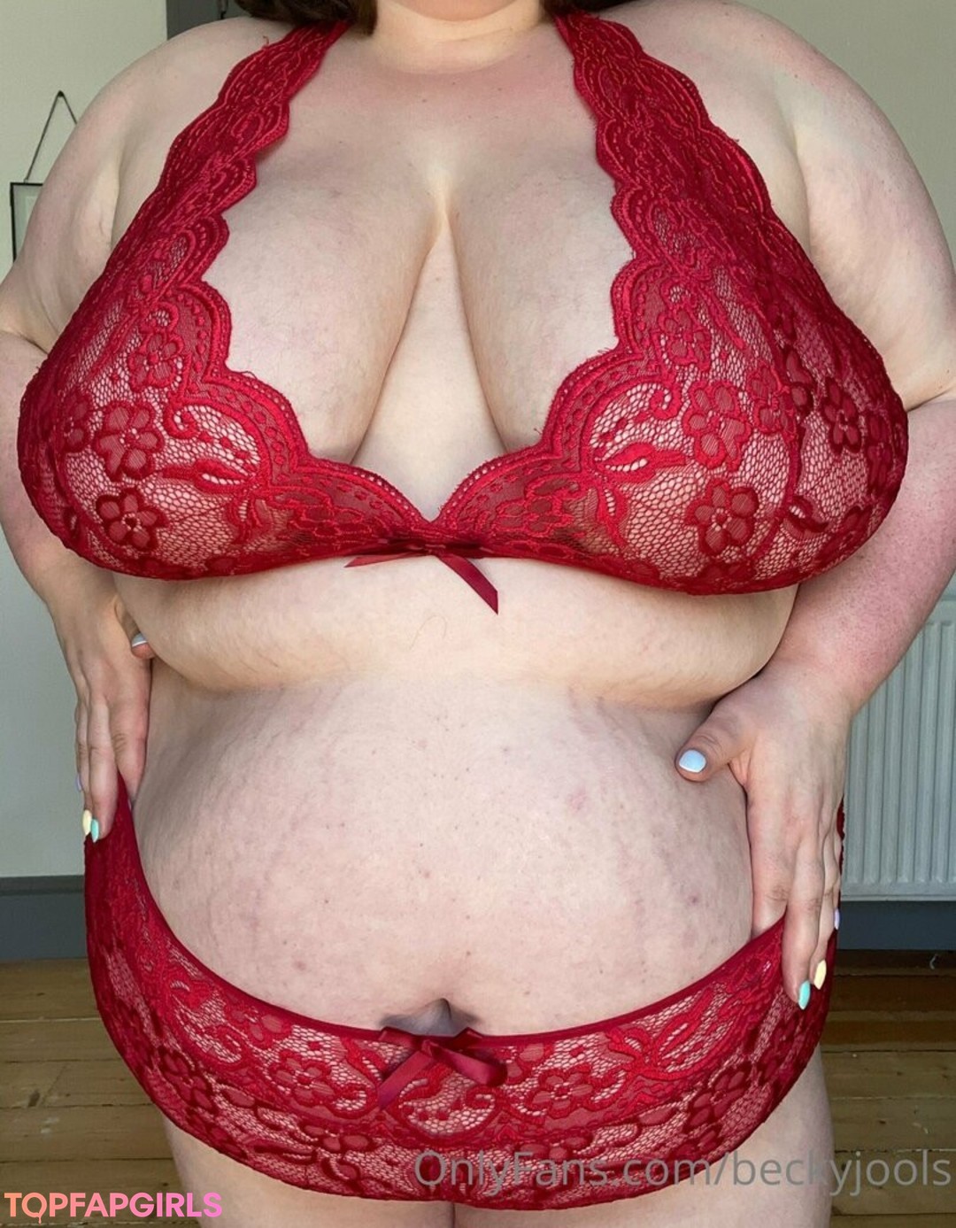 Naakte gelekte OnlyFans-foto van Beckyjools #13 Naakte gelekte OnlyFans-foto van Beckyjools #13