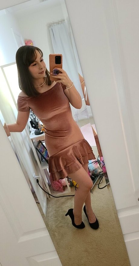 Naakte gelekte OnlyFans-foto van Cherryvonfairyfree