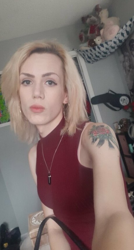 Naakte gelekte OnlyFans-foto van Maddierose10