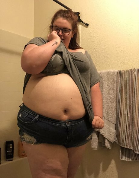 Naakte gelekte OnlyFans-foto van Slutkunt