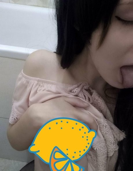 Naakte gelekte OnlyFans-foto van Katyablack