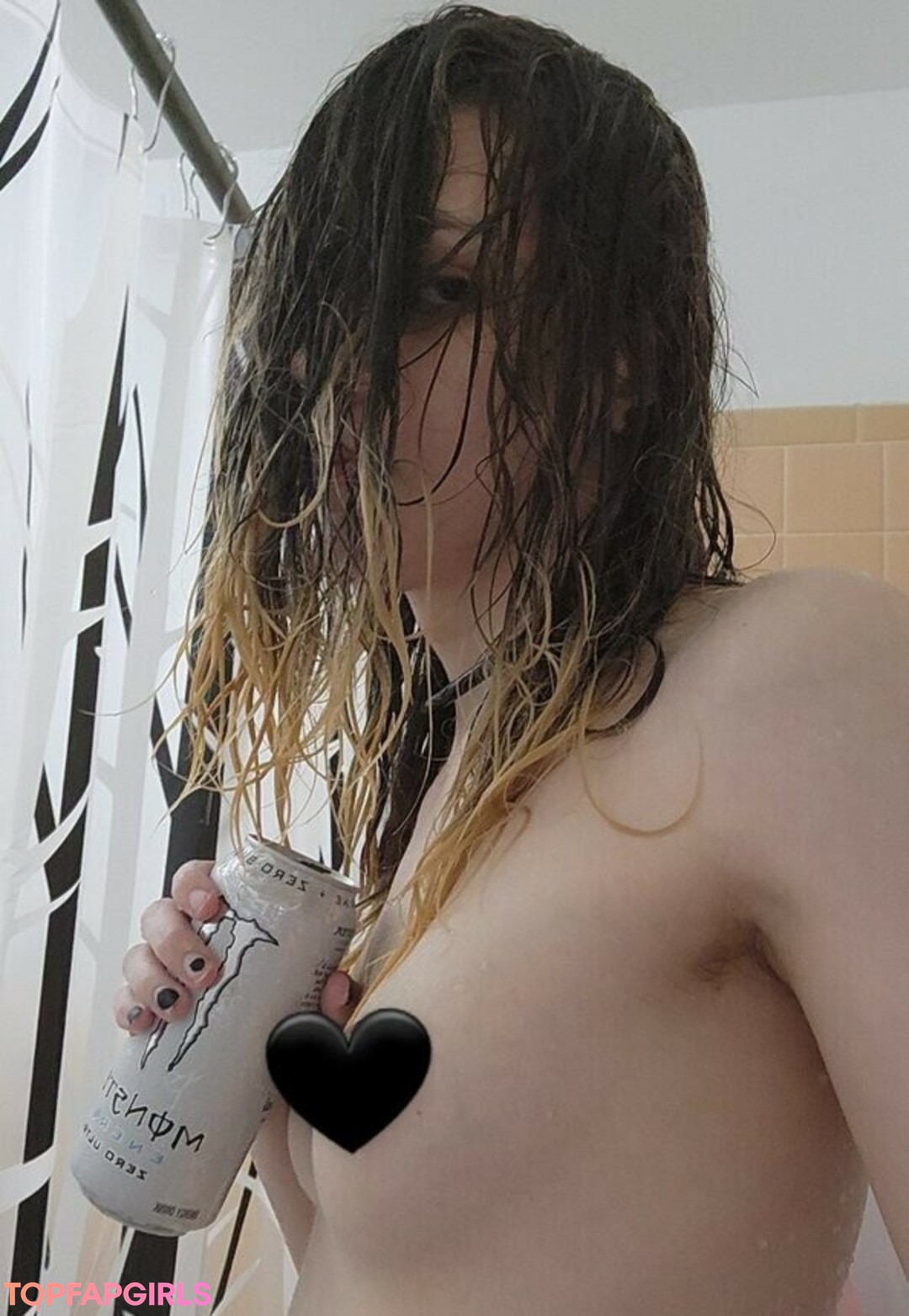Naakte gelekte OnlyFans-foto van Cattrinooo #25 Naakte gelekte OnlyFans-foto van Cattrinooo #25