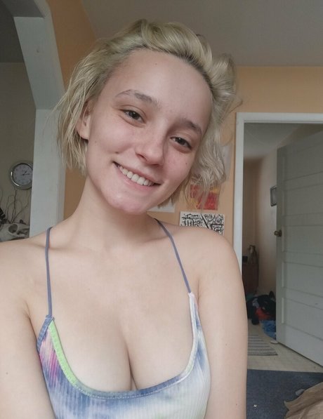 Naakte gelekte OnlyFans-foto van Puckou