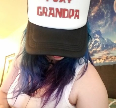 Naakte gelekte OnlyFans-foto van Asiri Ocean