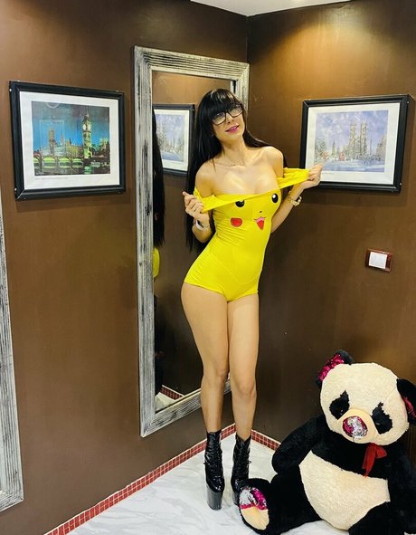 Mia Marin