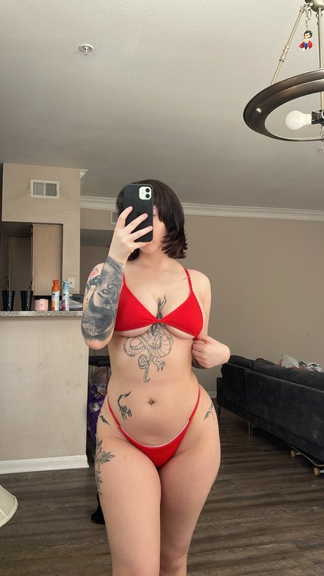 Naakte gelekte OnlyFans-foto van Krissyscx