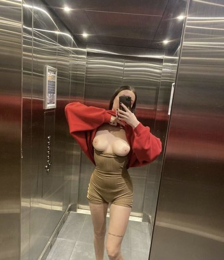 Naakte gelekte OnlyFans-foto van Billieboss