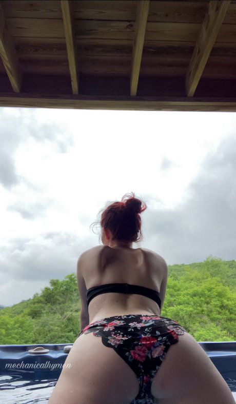 Naakte gelekte OnlyFans-foto van Penelope