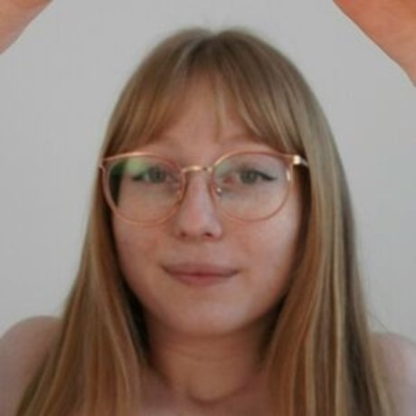 Naakte gelekte OnlyFans-foto van Eliza Nicy