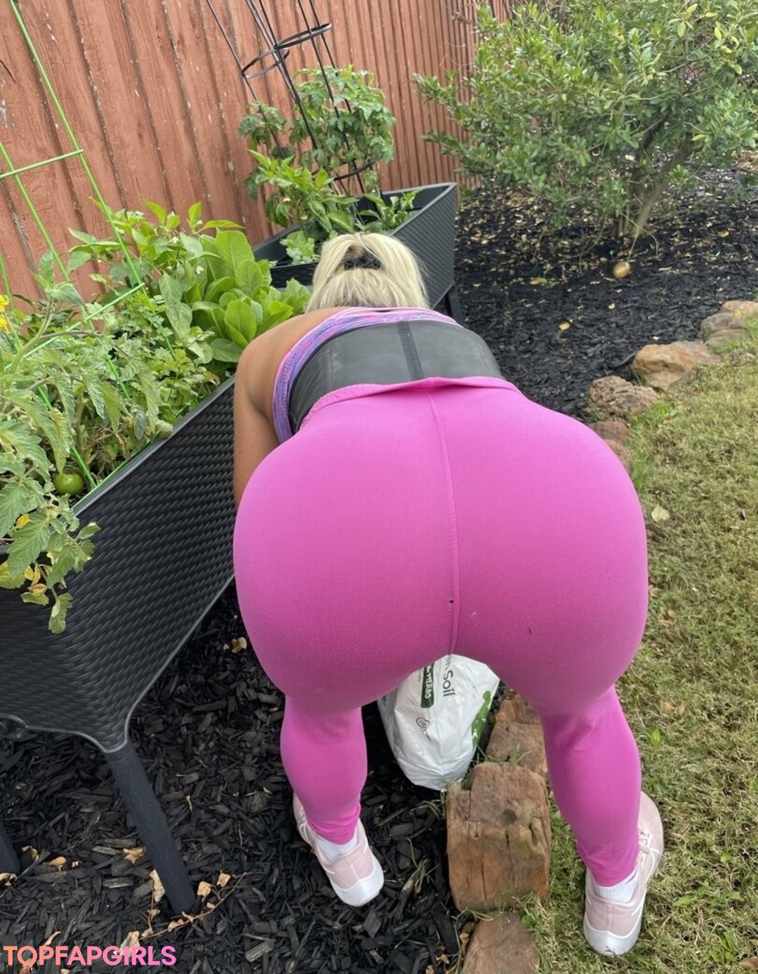 Naakte gelekte OnlyFans-foto van Texasthighs #1451