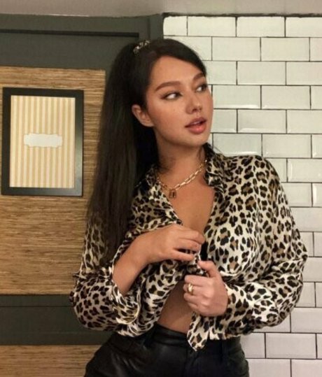 Naakte gelekte OnlyFans-foto van Lollykiss