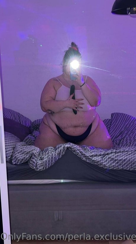Naakte gelekte OnlyFans-foto van Perlaexclusive