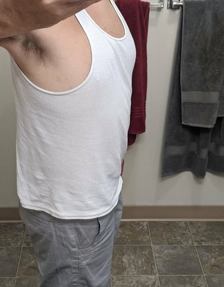 Naakte gelekte OnlyFans-foto van Jackthemormon