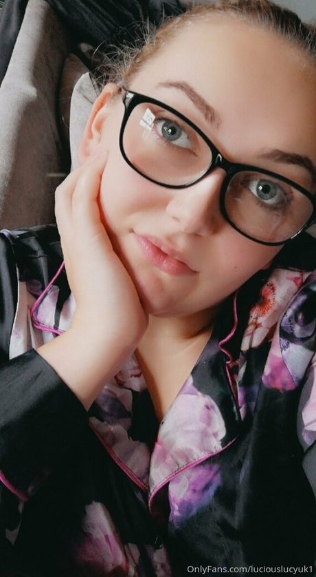 Naakte gelekte OnlyFans-foto van Mrnmrsclimax