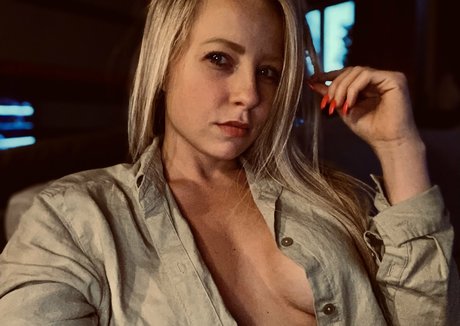 Naakte gelekte OnlyFans-foto van Gndtj94