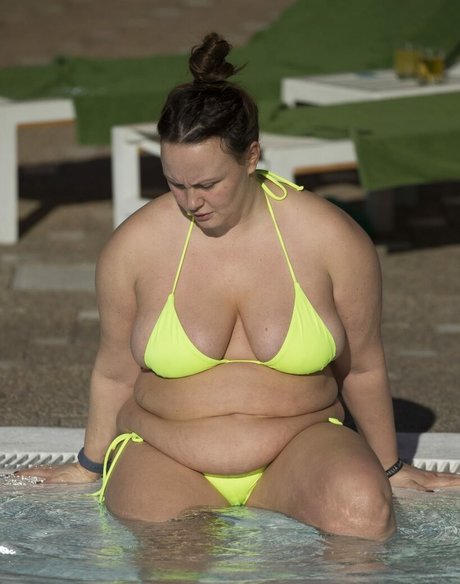 Naakte gelekte OnlyFans-foto van Chanelle Hayes