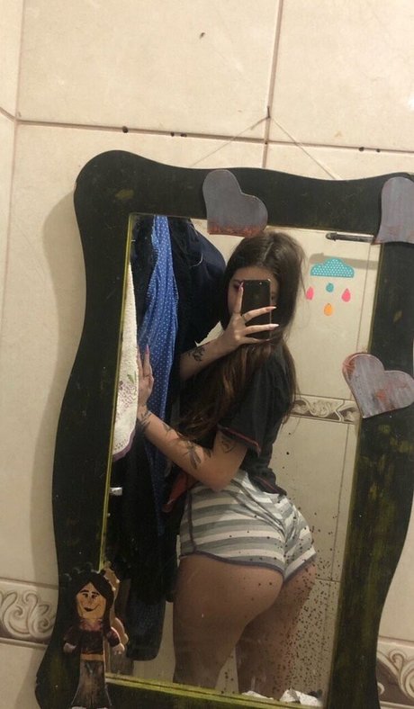 Naakte gelekte OnlyFans-foto van Elkakkk