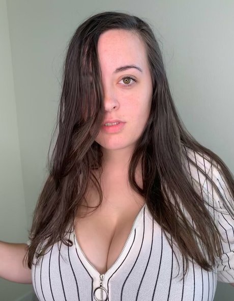 Naakte gelekte OnlyFans-foto van Stefjuicy