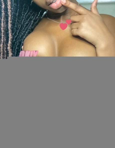 Ebonysimz2
