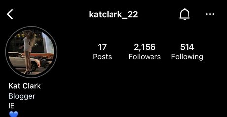 Naakte gelekte OnlyFans-foto van Katrina Clark