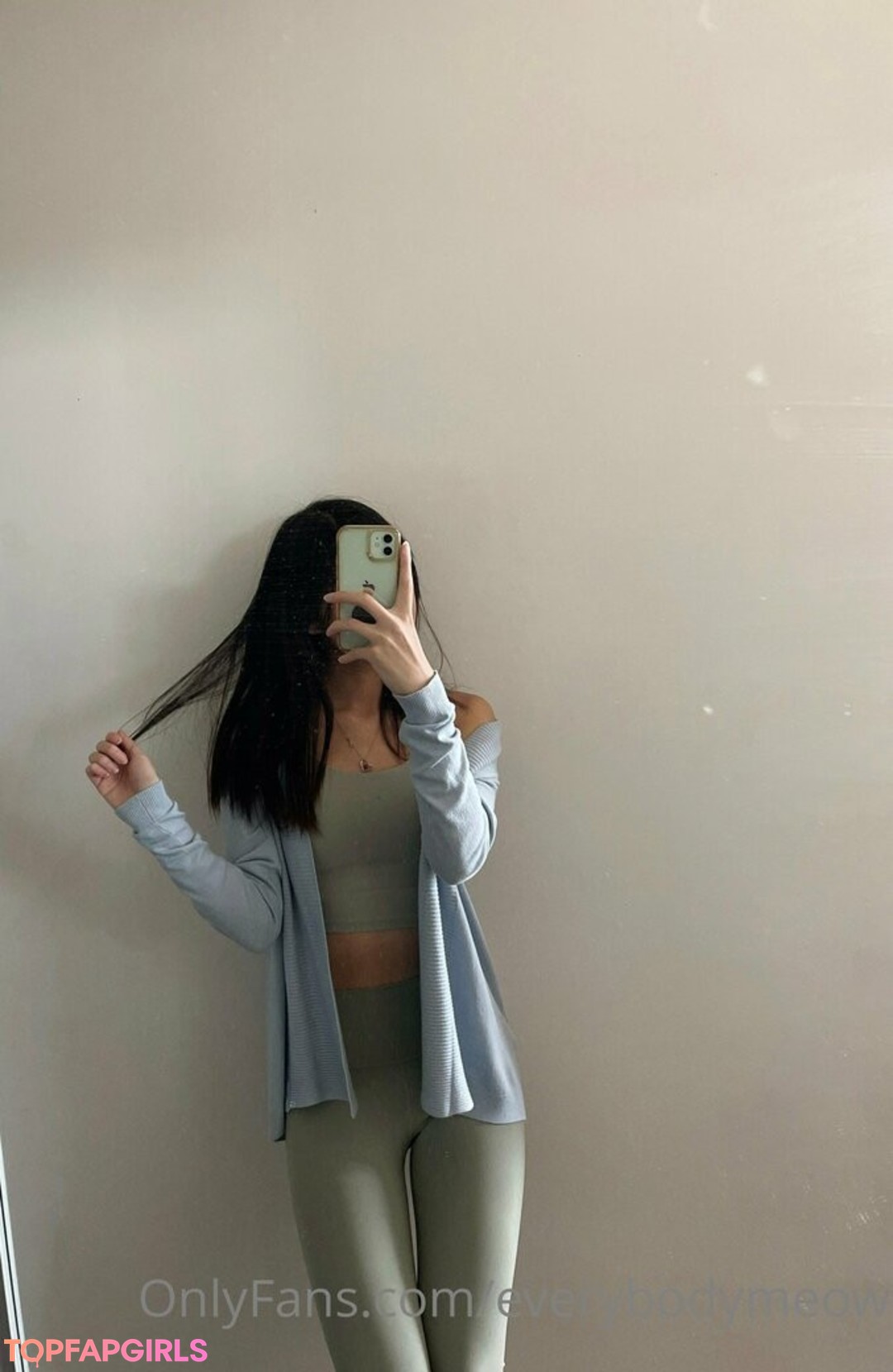 Naakte gelekte OnlyFans-foto van Everybodymeow #130 Naakte gelekte OnlyFans-foto van Everybodymeow #130