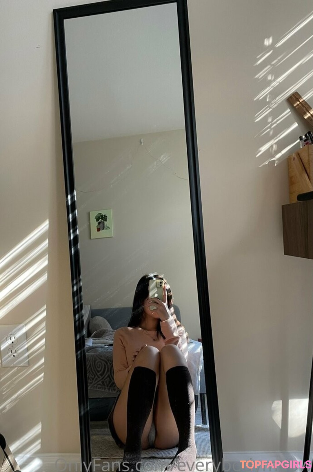 Naakte gelekte OnlyFans-foto van Everybodymeow #96 Naakte gelekte OnlyFans-foto van Everybodymeow #96