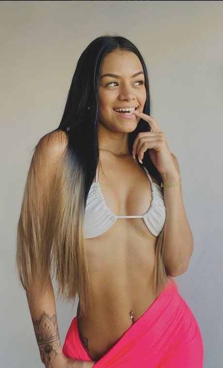 Naakte gelekte OnlyFans-foto van Frey2208