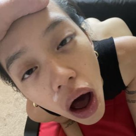 Naakte gelekte OnlyFans-foto van Sabelarsene