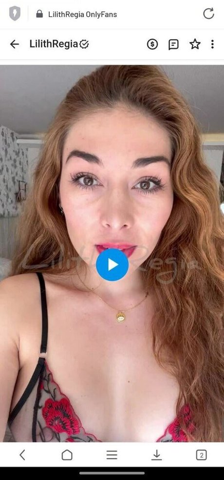 Naakte gelekte OnlyFans-foto van Lilithregia