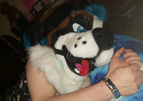 Naakte gelekte OnlyFans-foto van Lexipuppy