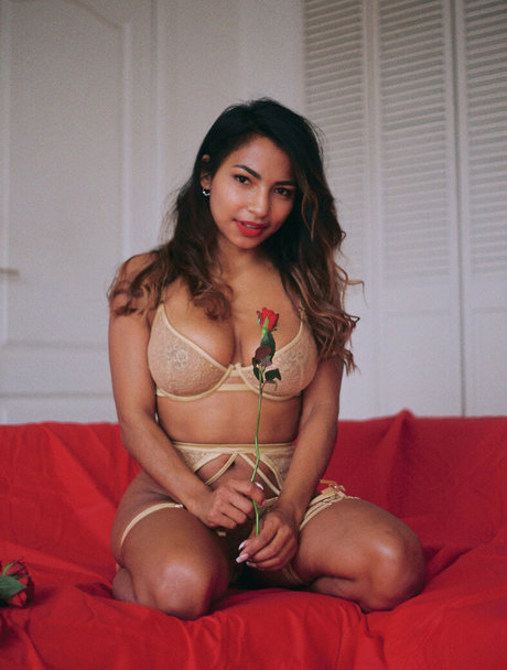 Naakte gelekte OnlyFans-foto van Latikajhaxxx