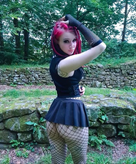 Naakte gelekte OnlyFans-foto van Katzinger