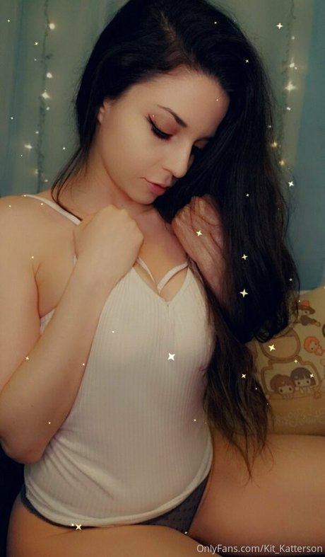 Naakte gelekte OnlyFans-foto van Kitkattersonfreebies