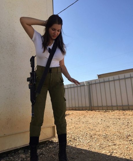 Shira Shabat