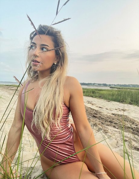 Naakte gelekte OnlyFans-foto van Francescamm