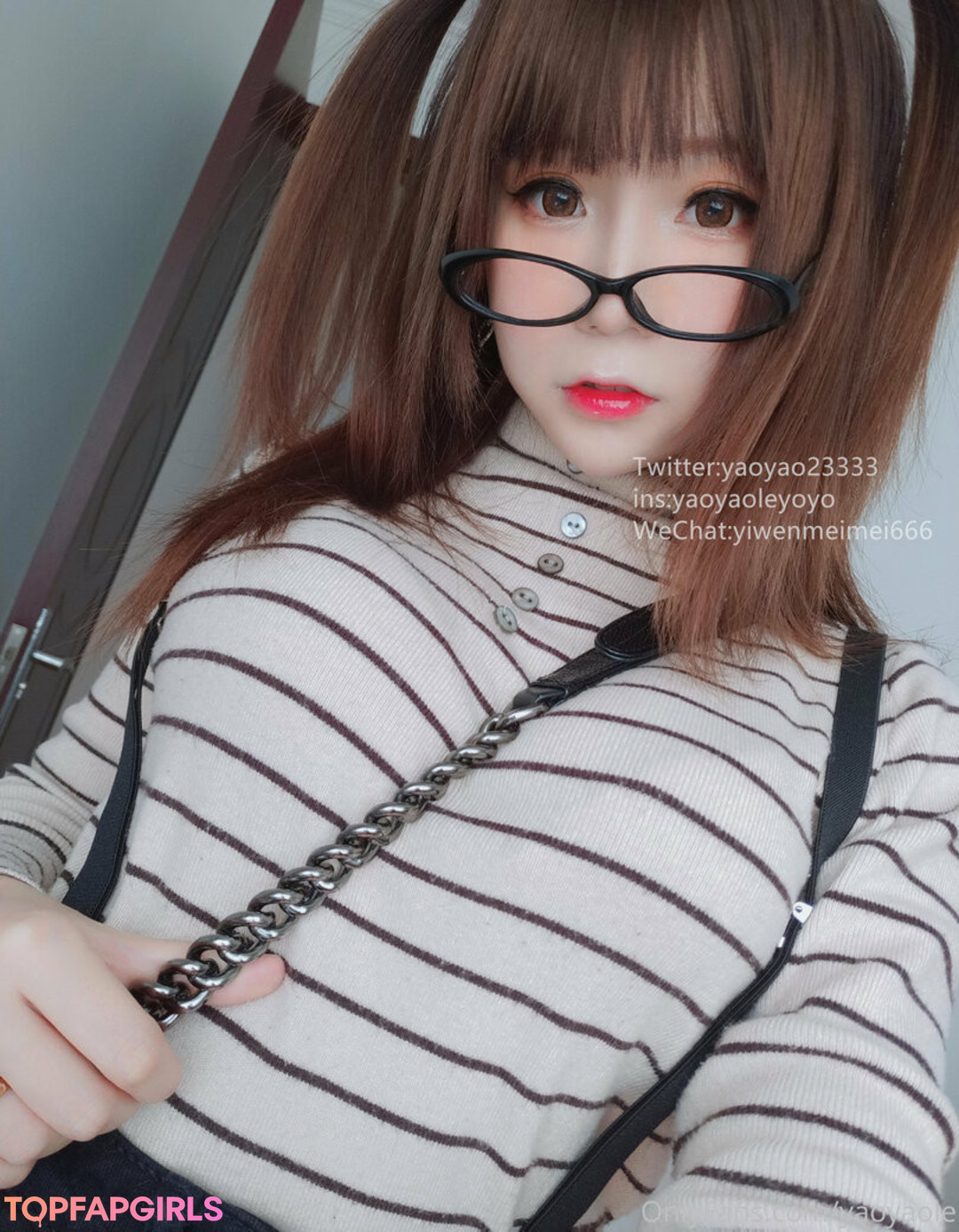 Naakte gelekte OnlyFans-foto van Yaoyaole #145 Naakte gelekte OnlyFans-foto van Yaoyaole #145