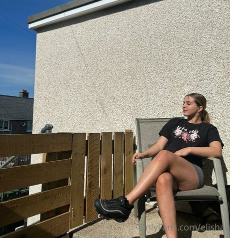 Naakte gelekte OnlyFans-foto van Elkvjones