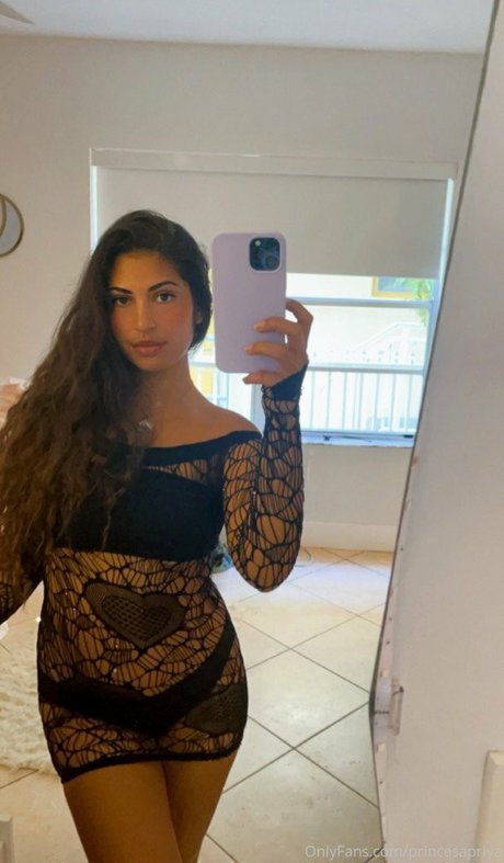 Naakte gelekte OnlyFans-foto van Venezuelan