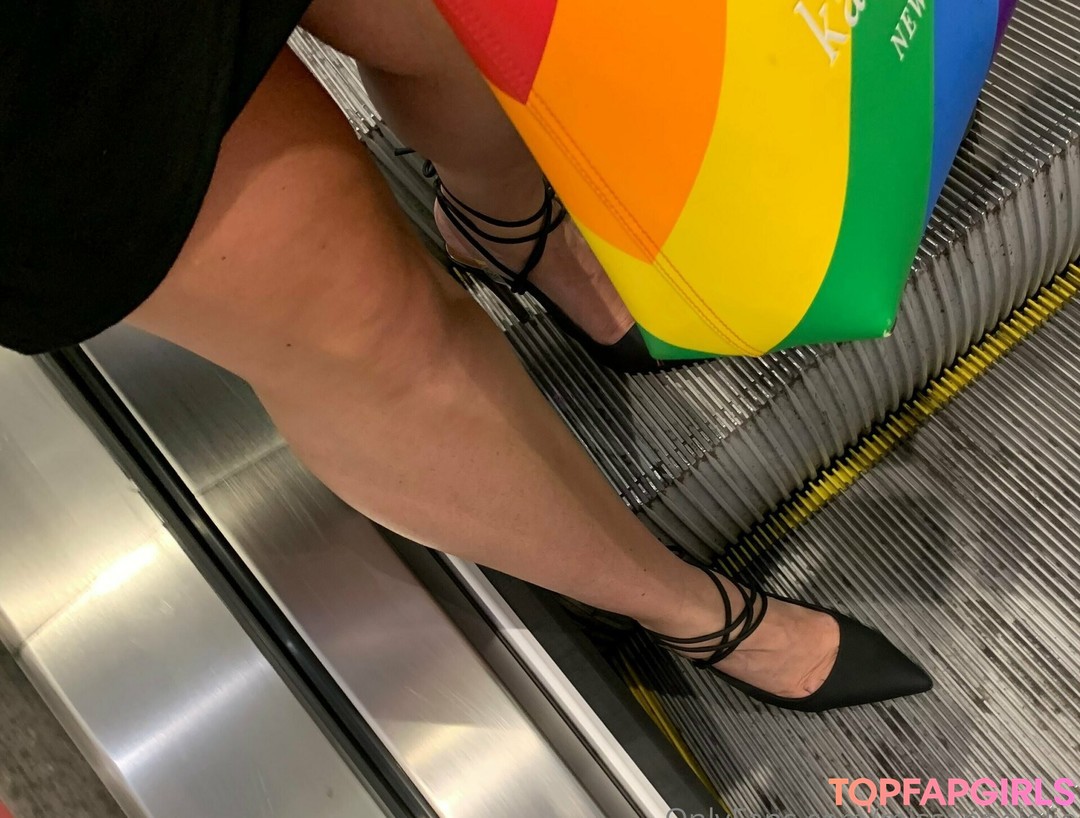 Naakte gelekte OnlyFans-foto van Missannejolie #4 Naakte gelekte OnlyFans-foto van Missannejolie #4