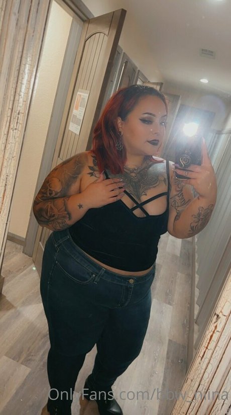 Naakte gelekte OnlyFans-foto van Bbwniina