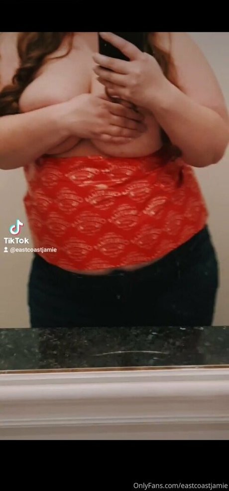 Naakte gelekte OnlyFans-foto van Eastcoastjamie