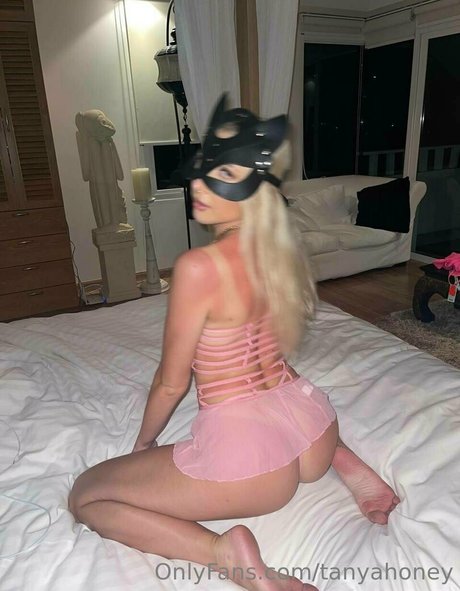 Tanyahoney
