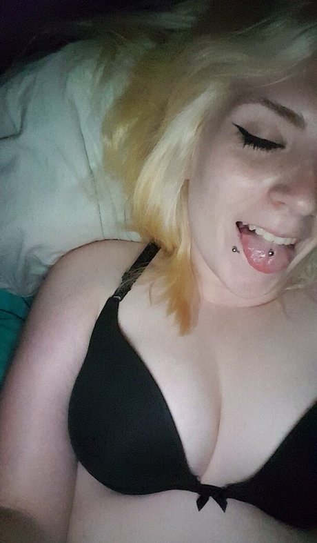 Naakte gelekte OnlyFans-foto van Prinxessxnikki