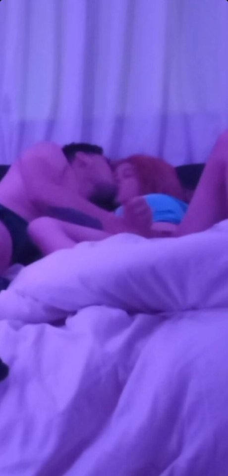 Naakte gelekte OnlyFans-foto van Dreianova