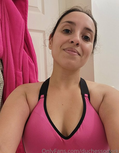 Naakte gelekte OnlyFans-foto van Duchessodork
