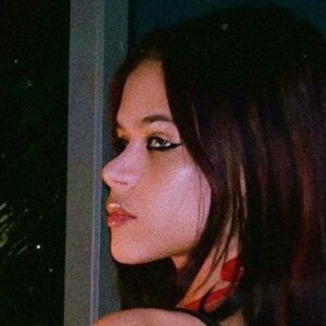 Naakte gelekte OnlyFans-foto van Scarletsblade