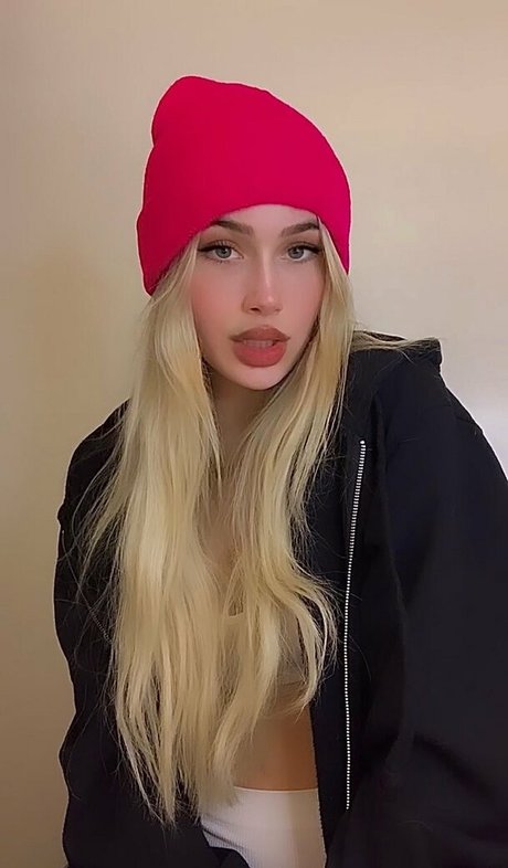 Dressupblondie