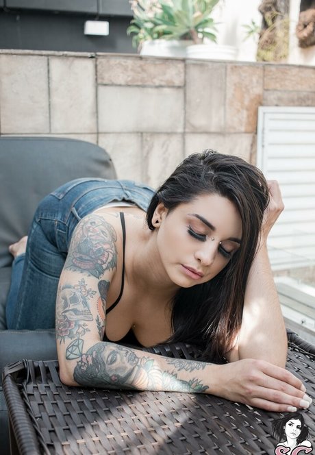 Deskicio Suicide