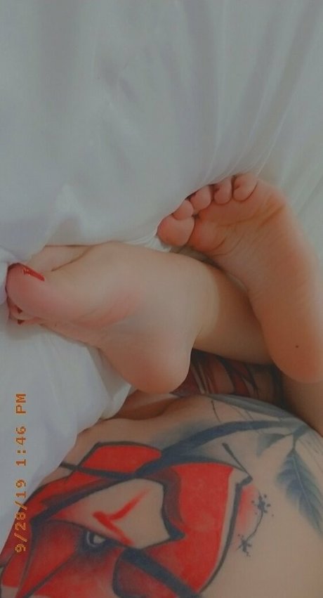 Poppycarminexxx